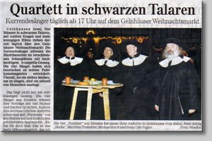 Quartett in schwarzen Talaren